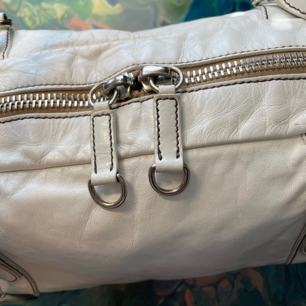 Miu Miu white leather hobo bag - Picture 3 of 15